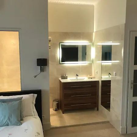 Domaine Du Beau Rivage 4* Le Temple-sur-Lot