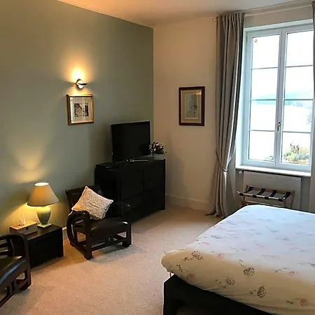 Domaine Du Beau Rivage Bed and Breakfast
