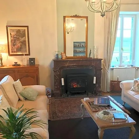 Domaine Du Beau Rivage Bed and Breakfast 4*