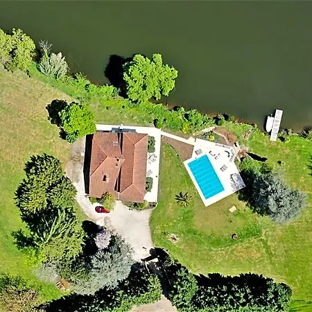 Domaine Du Beau Rivage 4*